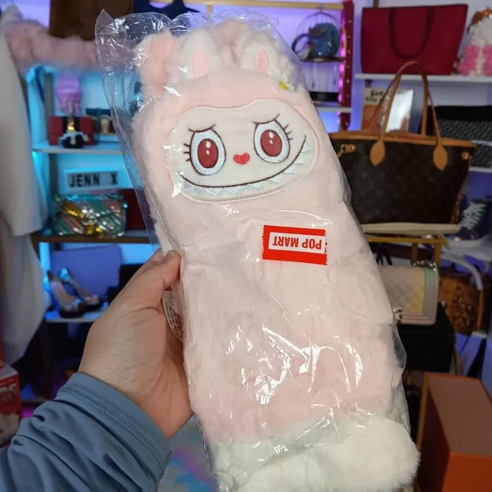 Pop Mart Pop Land Mokoko Furry Winter Pink Gloves